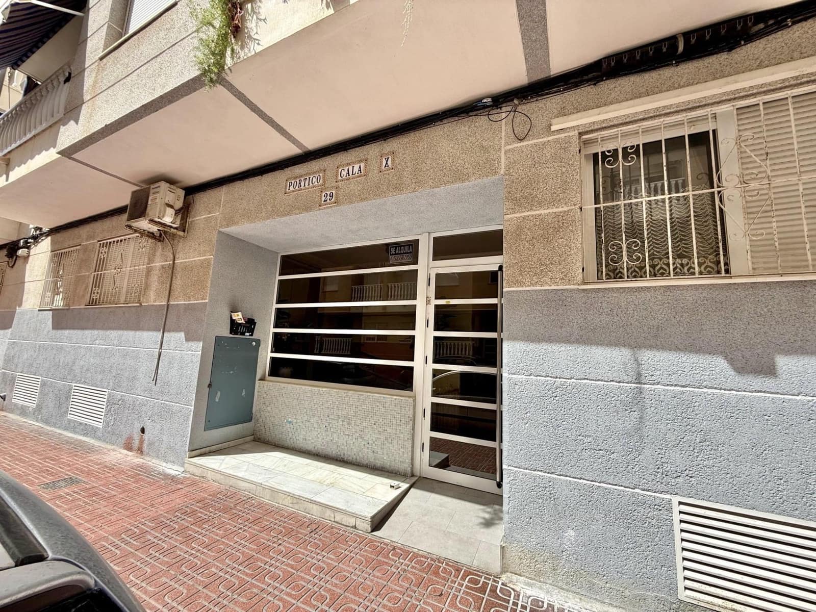 1 sovrum Lägenhet till salu i Torrevieja - 159 900 € (Ref: 10051625)