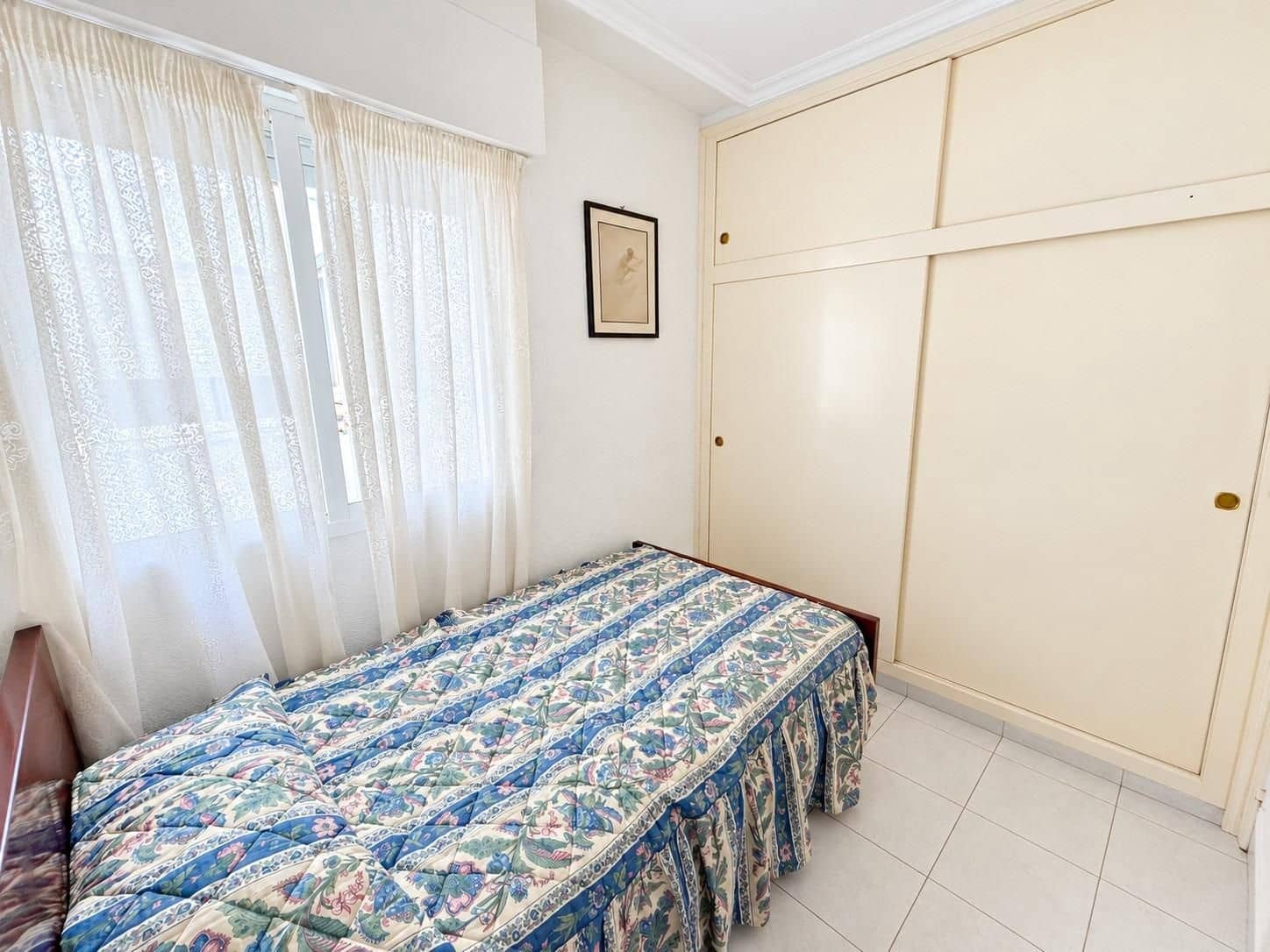 2 sovrum Lägenhet till salu i Torrevieja - 137 500 € (Ref: 10051626)