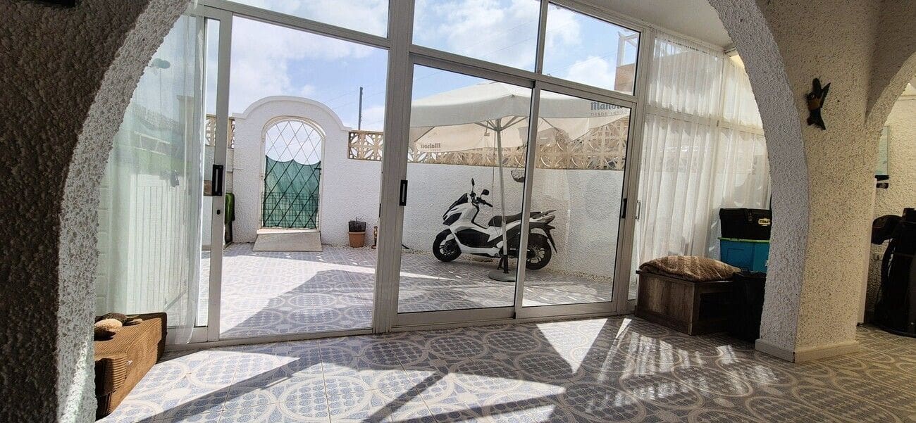 2 sovrum Bungalow till salu i La Zenia - 209 950 € (Ref: 10059337)