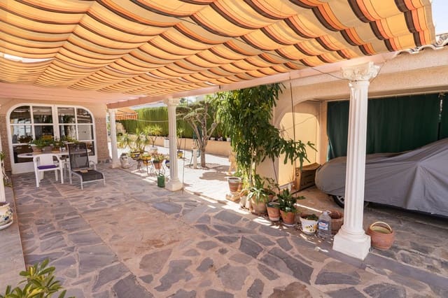 4 camera da letto Villa in vendita in Lomas de Cabo Roig - Los Dolses, Orihuela con piscina - 560.000 € (Rif: 10059340)