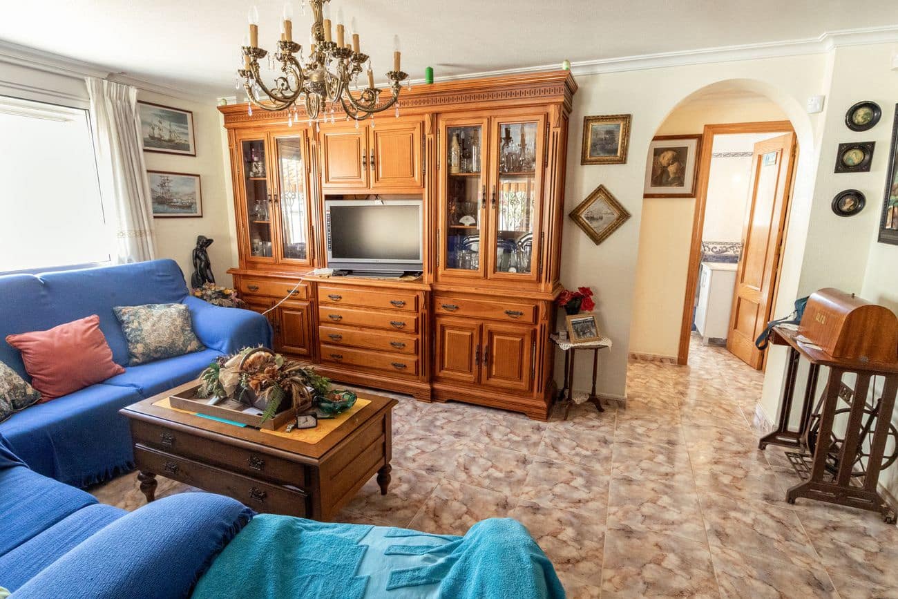 4 soveværelse Villa til salg i Orihuela Costa med swimmingpool - € 560.000 (Ref: 10059340)