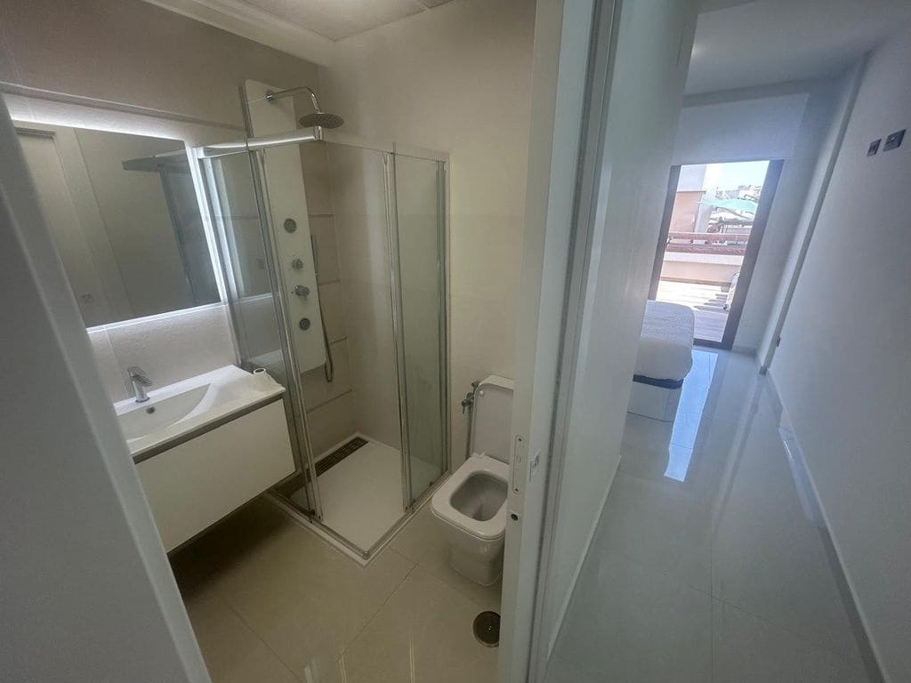 2 soveværelse Lejlighed til salg i La Siesta - € 274.900 (Ref: 10059342)