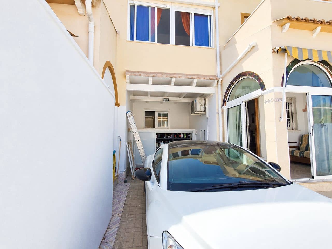 2 slaapkamer Huis te koop in La Zenia - € 229.900 (Ref: 10059345)