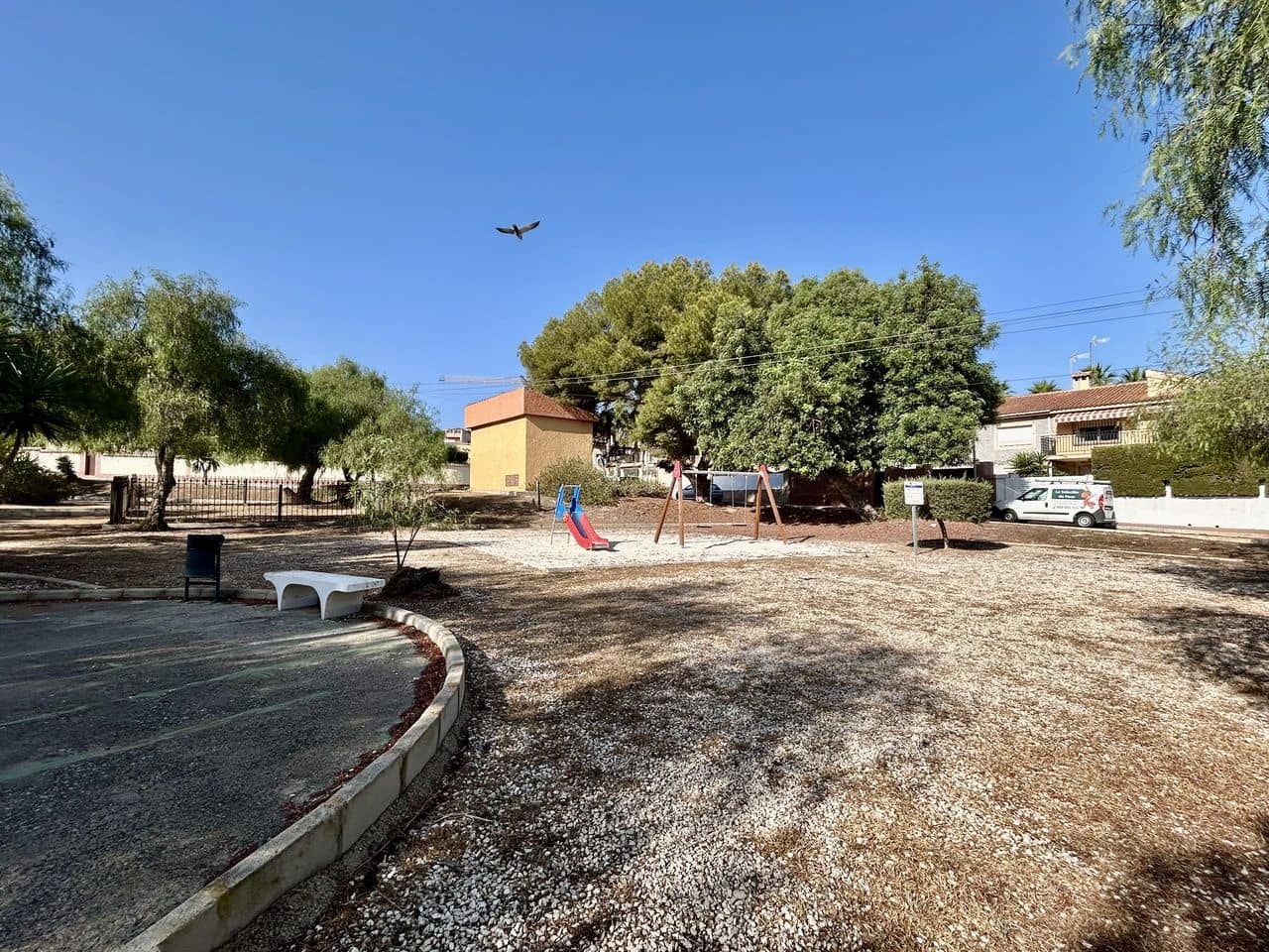 3 chambre Maison de Ville à vendre à Alicante ville - 210 000 € (Ref: 10059347)