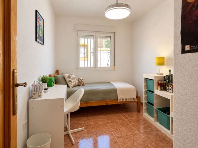 3 camera da letto Villa in vendita in Desamparados - Hurchillo - Torremendo, Orihuela - 215.000 € (Rif: 10062165)