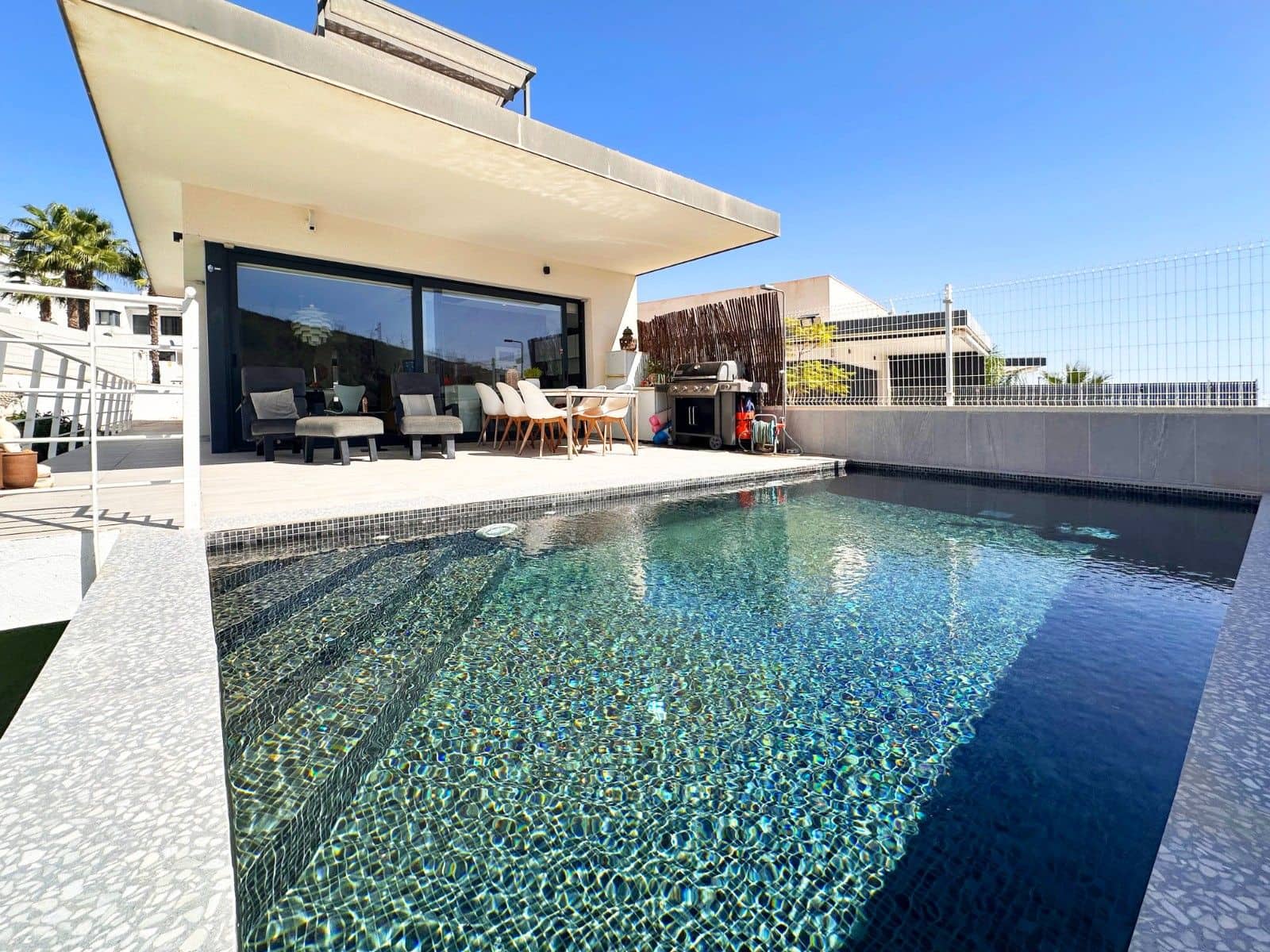 5 bedroom Villa for sale in San Miguel de Salinas - € 649,000 (Ref: 10062166)