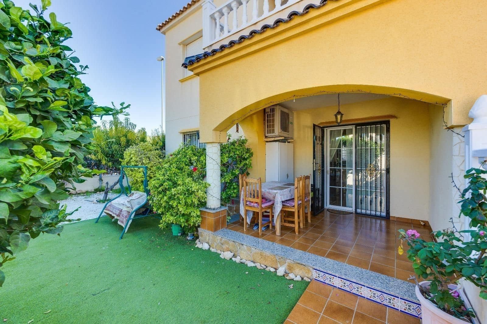 2 bedroom Villa for sale in Orihuela Costa with pool garage - € 198,000 (Ref: 10062172)