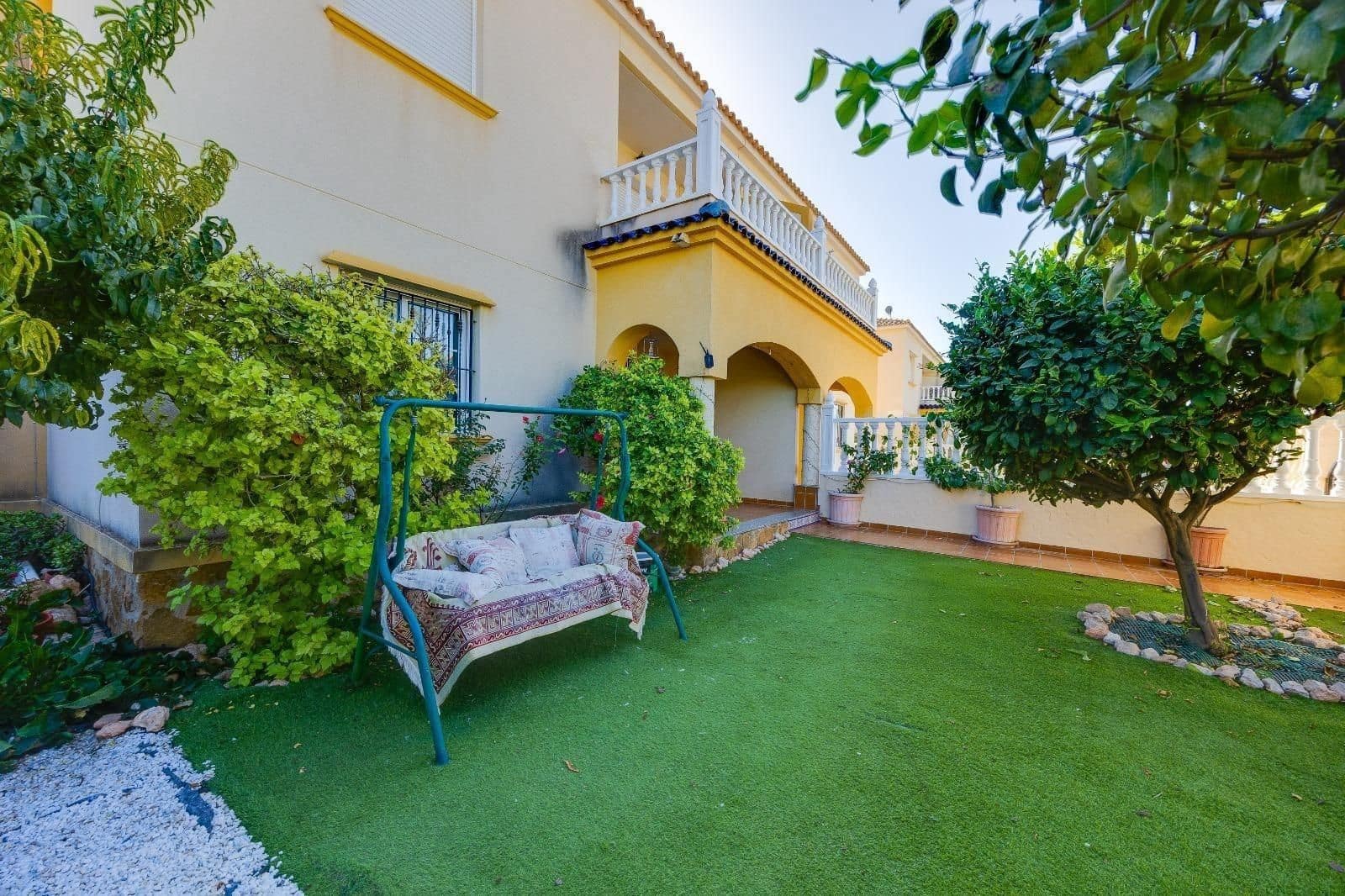 2 bedroom Villa for sale in Orihuela Costa with pool garage - € 198,000 (Ref: 10062172)