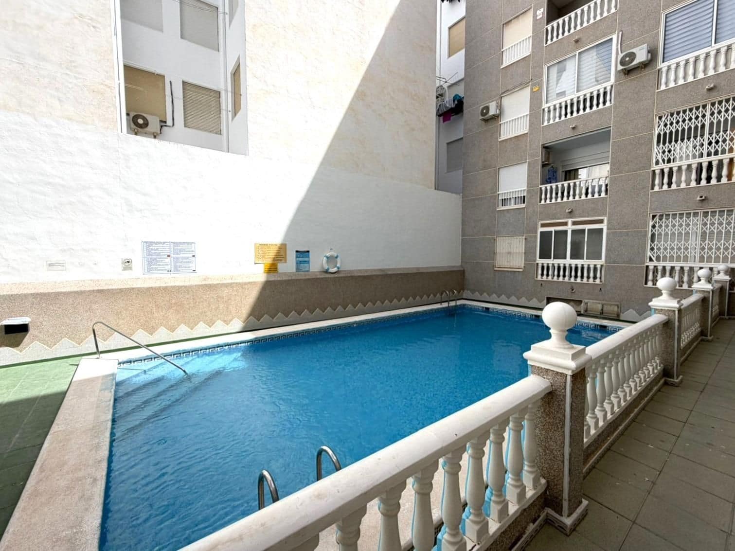 3 Zimmer Penthouse zu verkaufen in Torrevieja mit Pool - 142.900 € (Ref: 10062173)