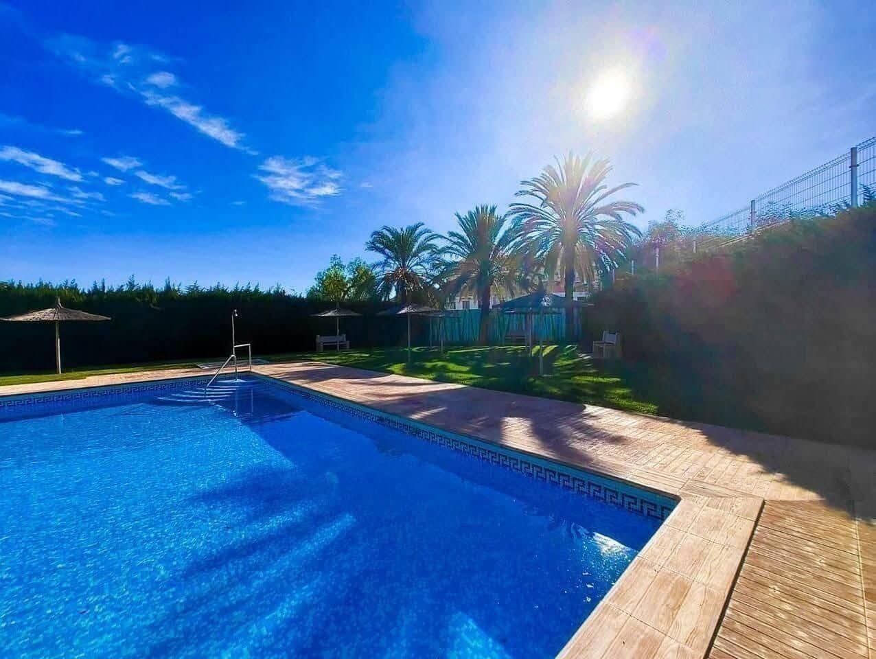 1 soverom Penthouse til salgs i Torrevieja - € 139 900 (Ref: 10064847)