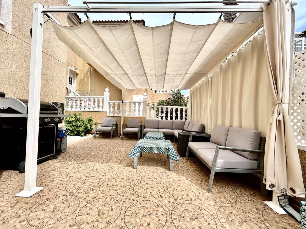 5 camera da letto Villa in vendita in Villamartin - 269.000 € (Rif: 10068093)