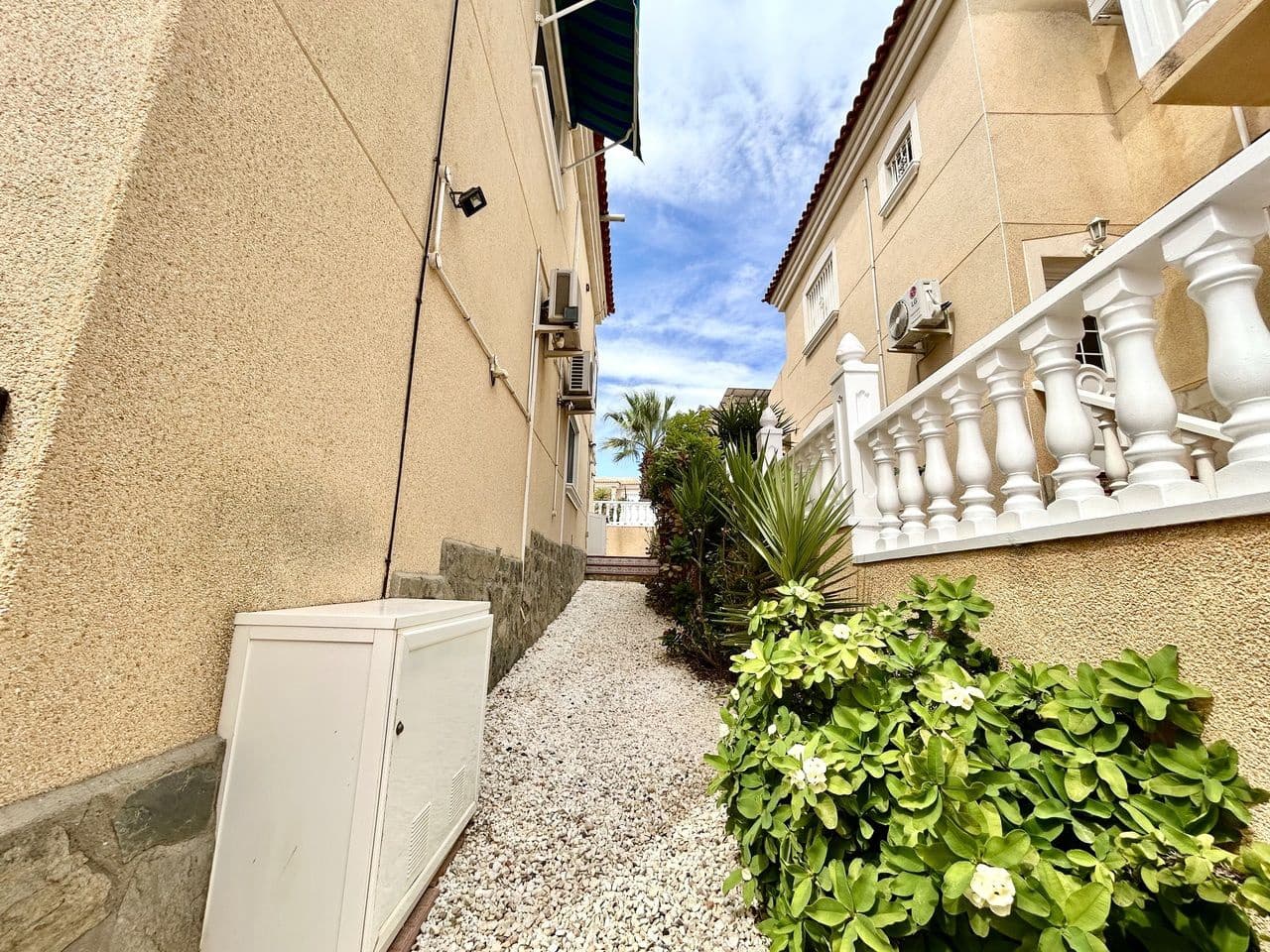 5 camera da letto Villa in vendita in Villamartin - 269.000 € (Rif: 10068093)