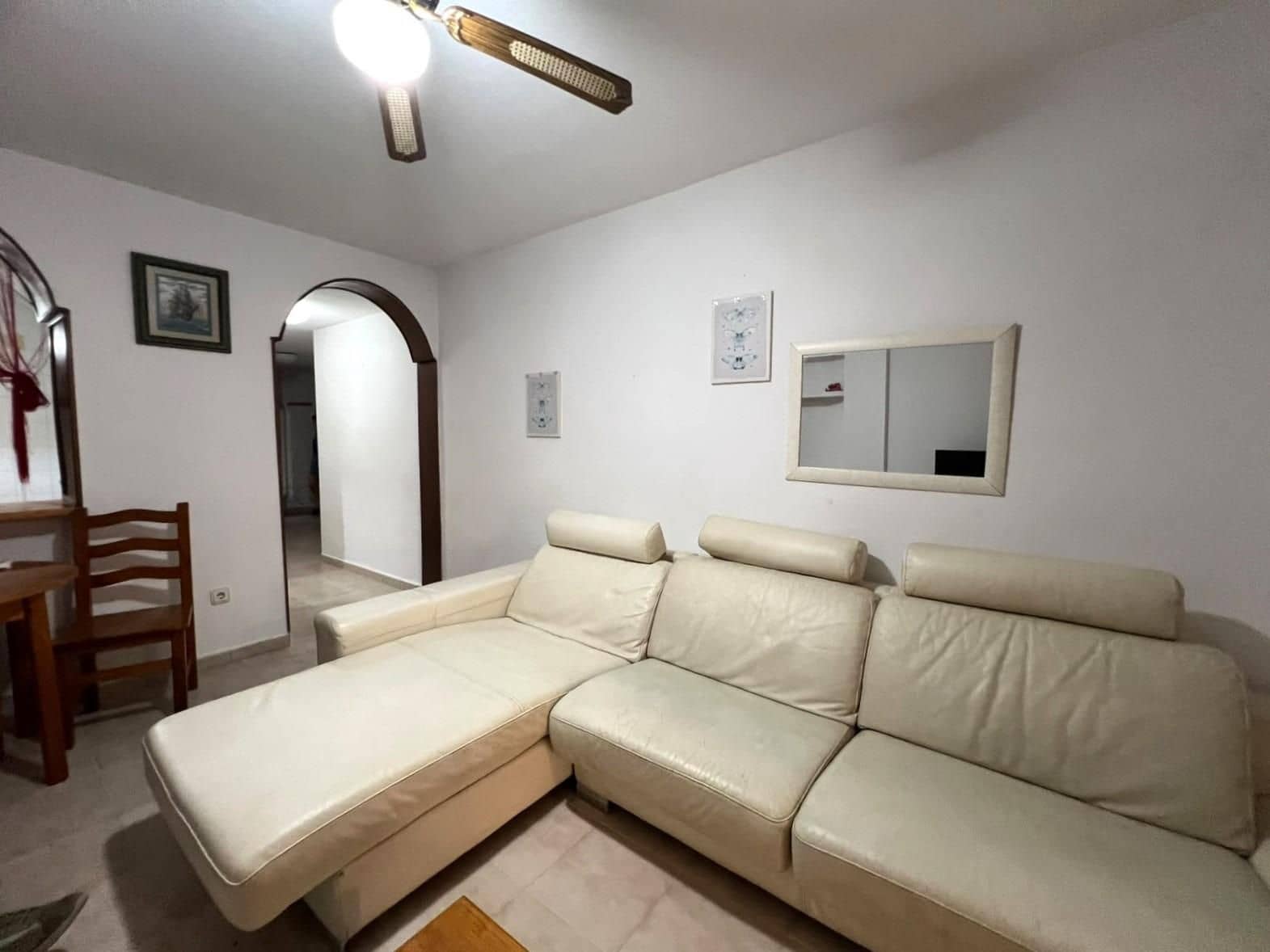 1 sovrum Lägenhet till salu i Torrevieja med pool - 130 000 € (Ref: 10068096)