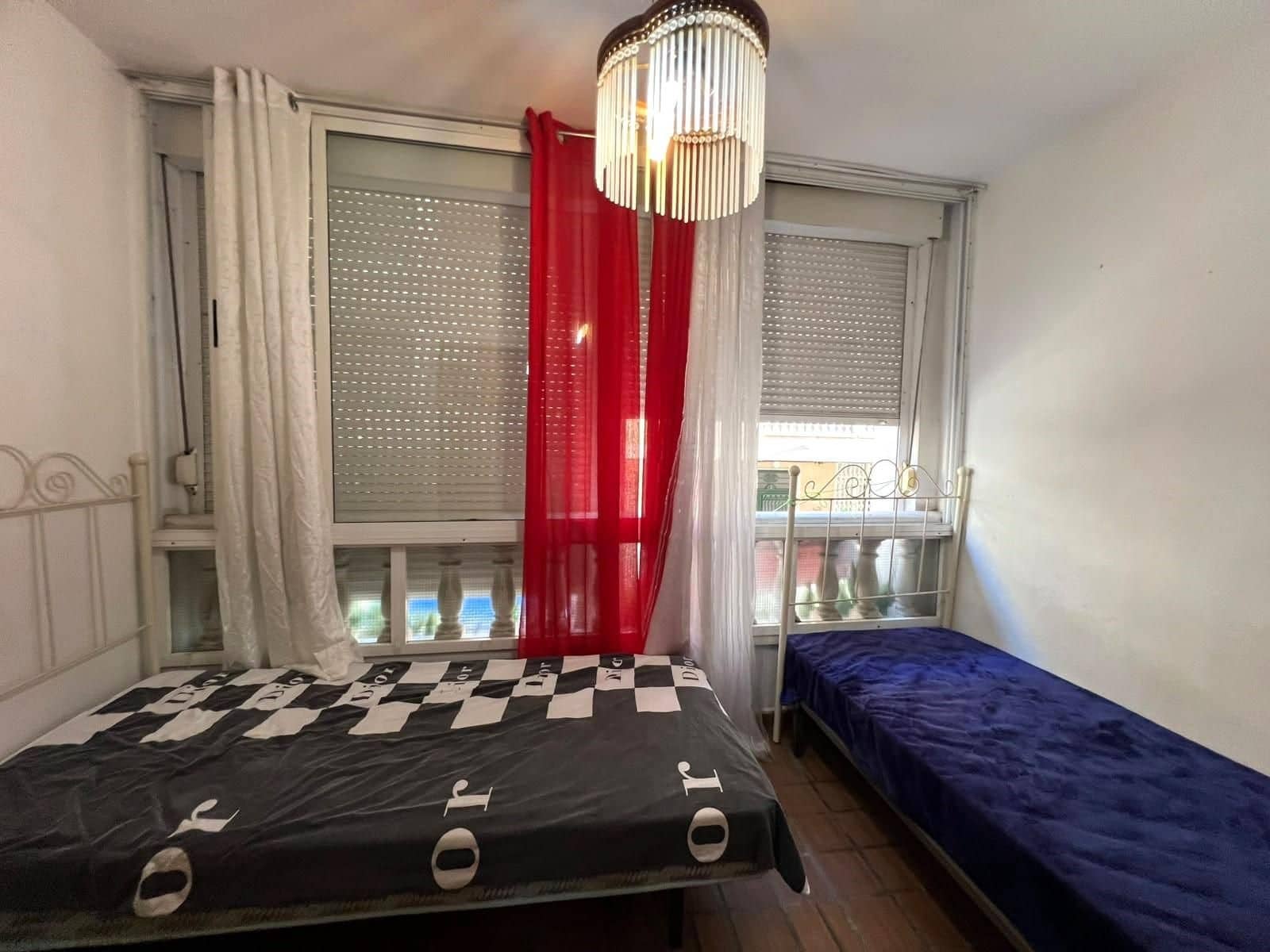 1 sovrum Lägenhet till salu i Torrevieja med pool - 130 000 € (Ref: 10068096)