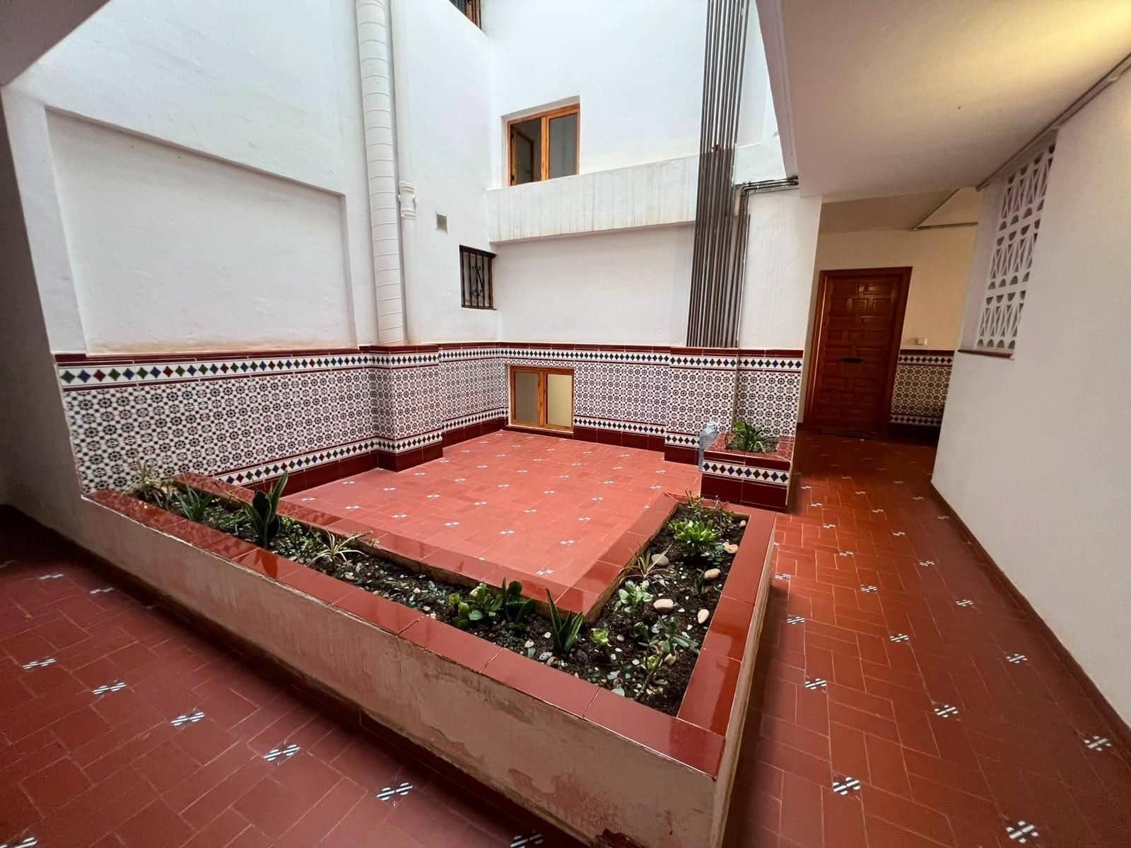 1 sovrum Lägenhet till salu i Torrevieja med pool - 130 000 € (Ref: 10068096)