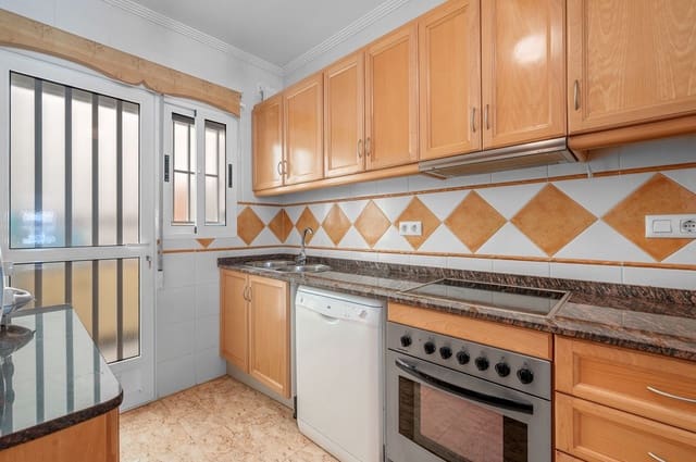 3 sovrum Villa till salu i El Raso, Guardamar del Segura - 290 000 € (Ref: 10070963)