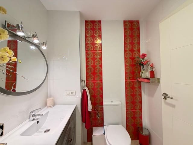 2 soverom Leilighet til salgs i Torrevieja - € 179 900 (Ref: 10070967)