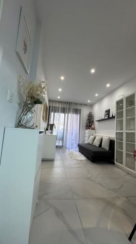 1 chambre Appartement à vendre à Torrevieja avec piscine - 192 000 € (Ref: 10070969)