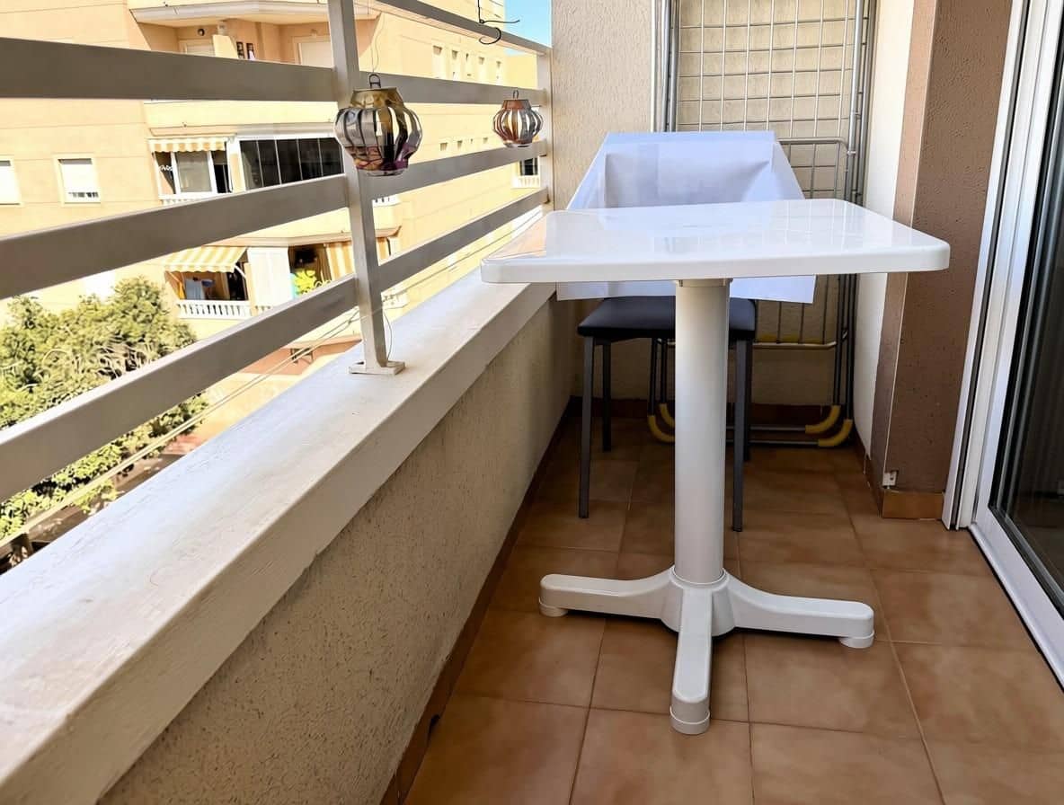 2 Zimmer Apartment zu verkaufen in Torrevieja - 135.000 € (Ref: 10072617)