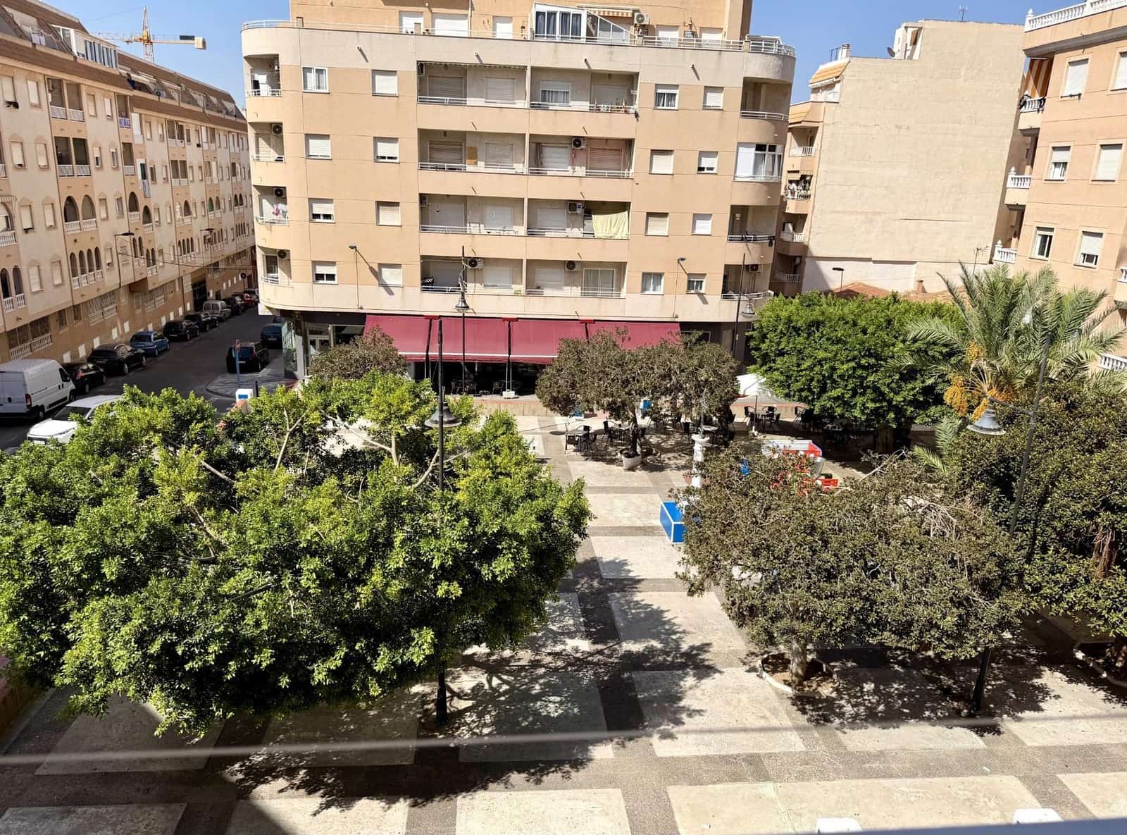 2 Zimmer Apartment zu verkaufen in Torrevieja - 135.000 € (Ref: 10072617)