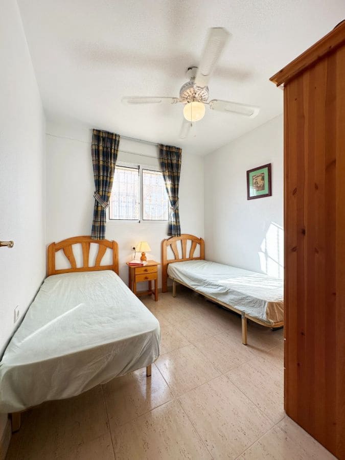 2 soveværelse Bungalow til salg i San Miguel de Salinas - € 137.950 (Ref: 10078521)