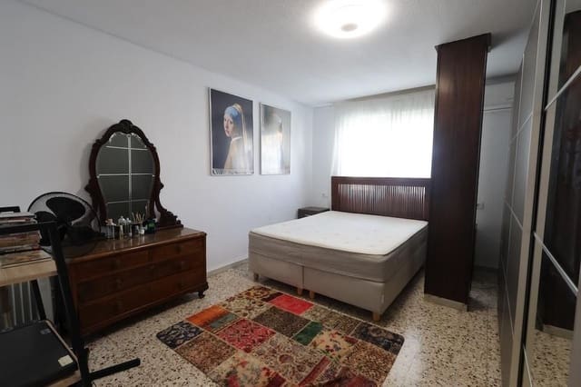 Apartamento de 3 habitaciones en Torrevieja en venta - 210.000 € (Ref: 10081452)
