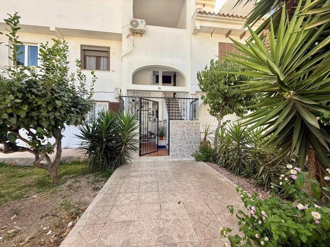 1 sovrum Lägenhet till salu i Torrevieja - 139 900 € (Ref: 10081462)