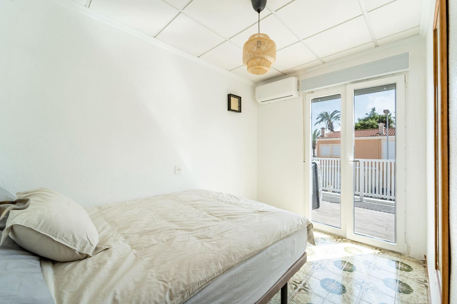 4 Zimmer Apartment zu verkaufen in Torrevieja - 215.500 € (Ref: 10086360)