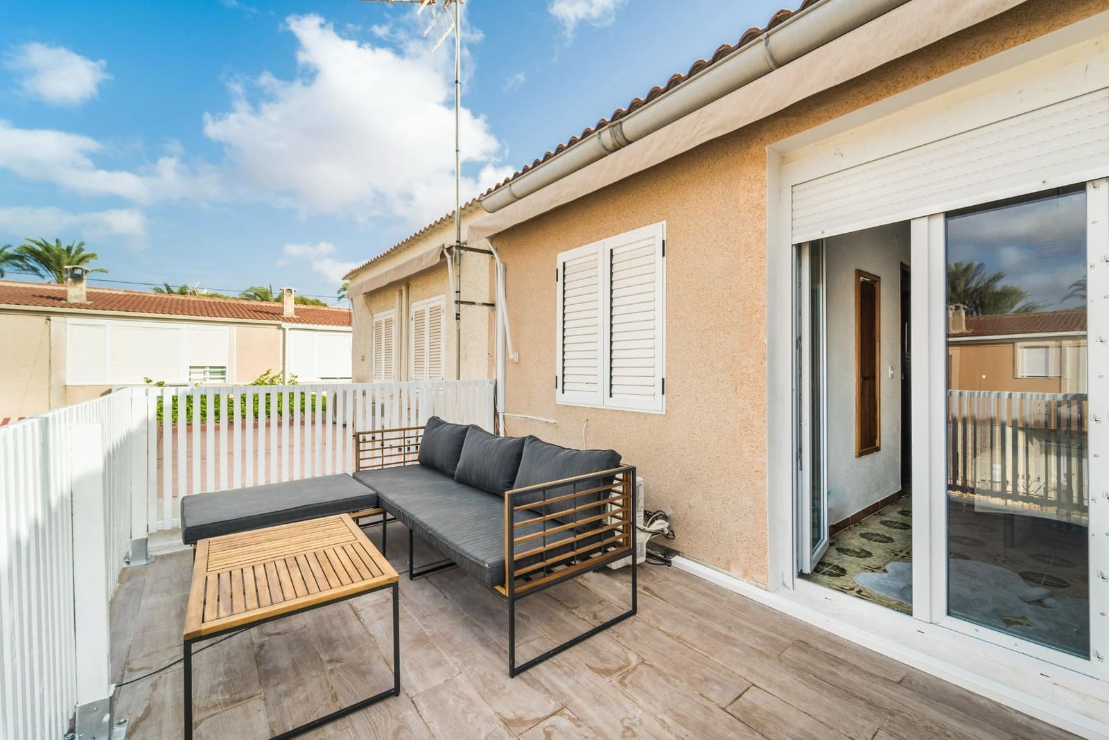 4 Zimmer Apartment zu verkaufen in Torrevieja - 215.500 € (Ref: 10086360)