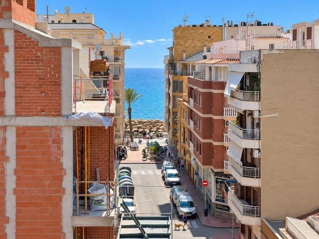 Piso de 3 habitaciones en Playa del Cura, Torrevieja en venta con garaje - 219.900 € (Ref: 10086367)