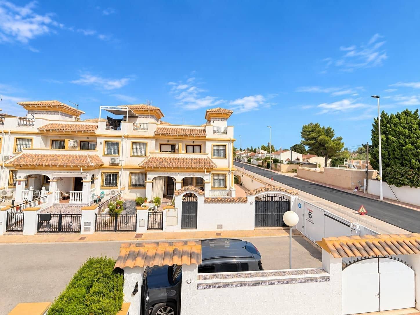 3 Zimmer Reihenhaus zu verkaufen in El Limonar mit Pool - 239.900 € (Ref: 10086369)