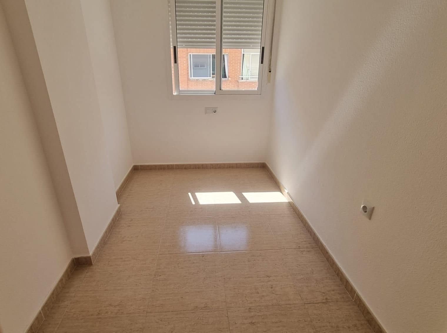2 soverom Leilighet til salgs i Torrevieja med svømmebasseng - € 113 000 (Ref: 10086370)