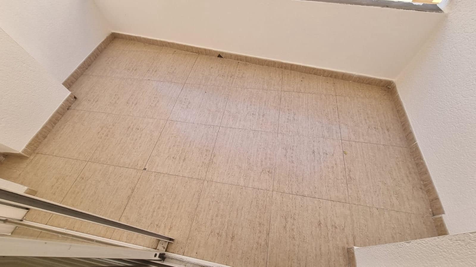 2 soverom Leilighet til salgs i Torrevieja med svømmebasseng - € 113 000 (Ref: 10086370)