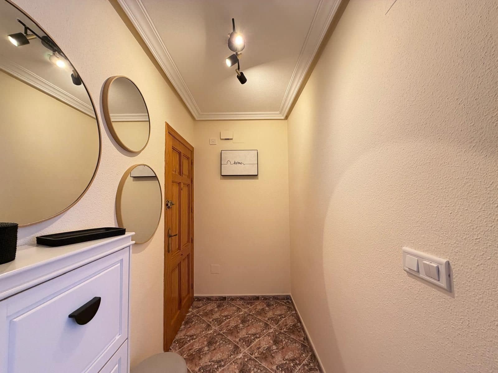 2 Zimmer Apartment zu verkaufen in Torrevieja - 164.900 € (Ref: 10089883)