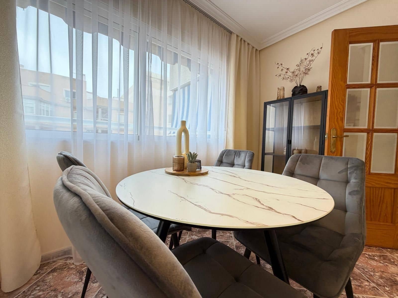 2 Zimmer Apartment zu verkaufen in Torrevieja - 164.900 € (Ref: 10089883)