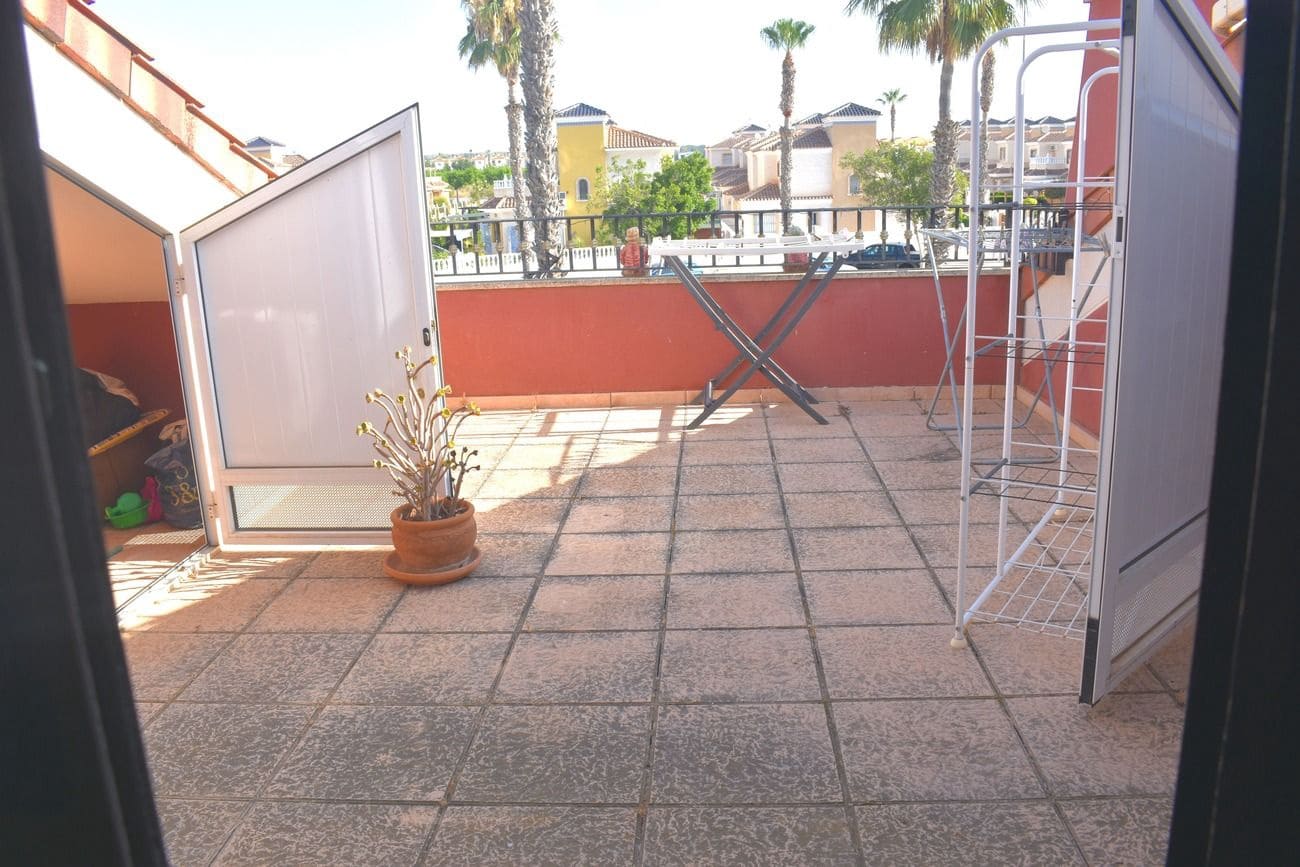 3 soveværelse Villa til salg i Pinar de Campoverde med swimmingpool - € 378.000 (Ref: 10089885)