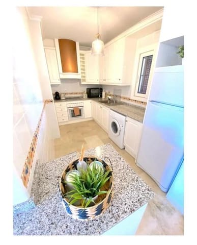 2 slaapkamer Appartement te koop in La Zenia, Orihuela - € 189.950 (Ref: 10089889)