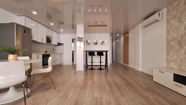 3 bedroom Apartment for sale in Centro, Torrevieja - € 249,900 (Ref: 10089893)
