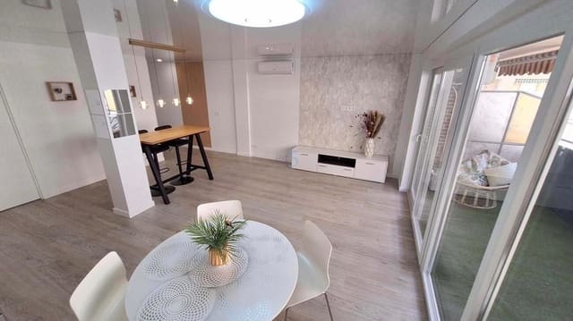3 bedroom Apartment for sale in Centro, Torrevieja - € 249,900 (Ref: 10089893)