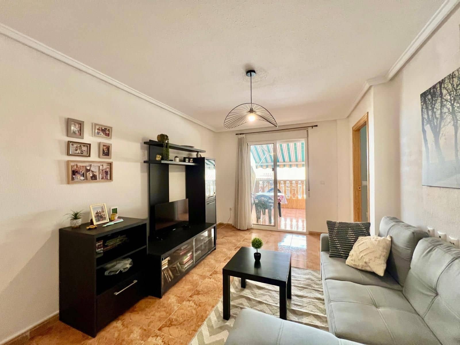 1 Zimmer Apartment zu verkaufen in Torrevieja - 126.900 € (Ref: 10089896)