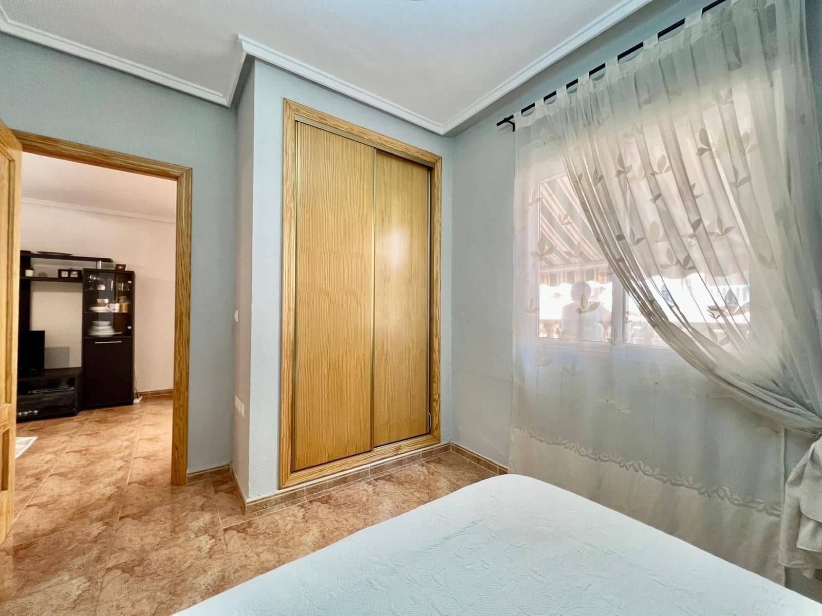 1 Zimmer Apartment zu verkaufen in Torrevieja - 126.900 € (Ref: 10089896)