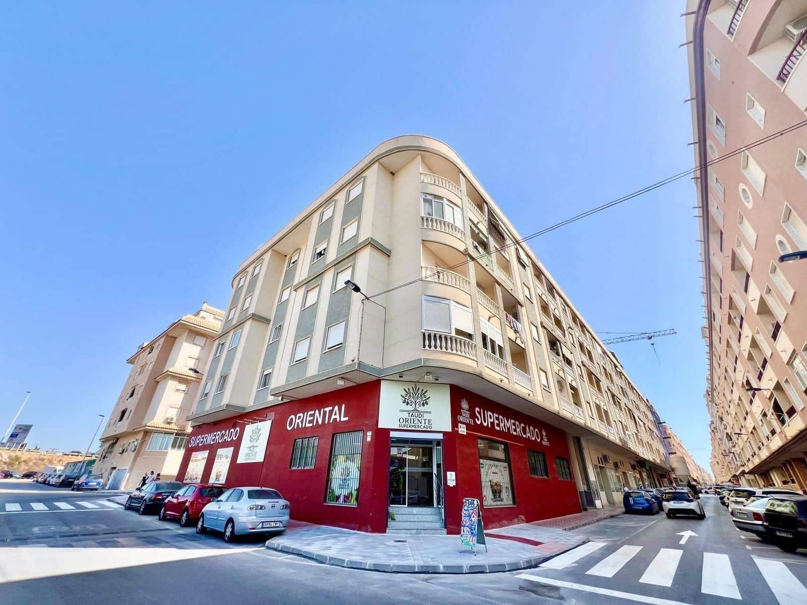1 Zimmer Apartment zu verkaufen in Torrevieja - 126.900 € (Ref: 10089896)