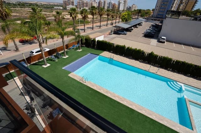Apartamento de 2 habitaciones en Guardamar del Segura en venta - 270.000 € (Ref: 10089903)
