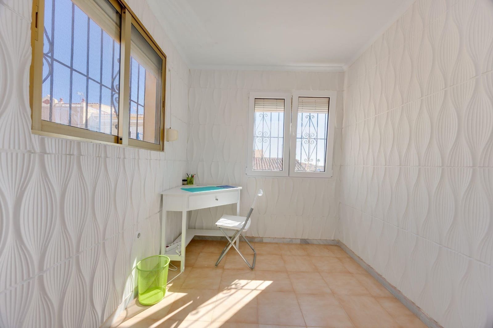 2 makuuhuone Rivitalo myytävänä paikassa San Fulgencio - 119 969 € (Ref: 10089910)