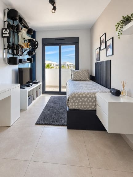 3 soverom Penthouse til salgs i Torrevieja med svømmebasseng garasje - € 309 750 (Ref: 10090837)