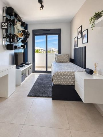 3 soverom Penthouse til salgs i El Chaparral - La Siesta - La Torreta, Torrevieja med svømmebasseng garasje - € 309 750 (Ref: 10090837)