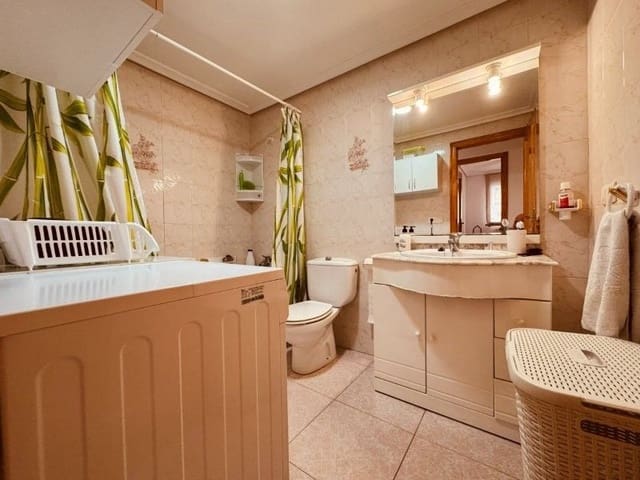 2 makuuhuone Huoneisto myytävänä paikassa Torrevieja - 162 000 € (Ref: 10090841)