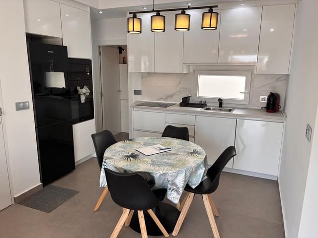 2 sypialnia Apartament na sprzedaż w Villamartín - Las Filipinas, Orihuela - 149 999 € (Ref: 10090842)