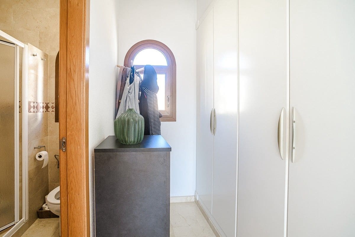 3 slaapkamer Villa te koop in Algorfa met zwembad - € 389.000 (Ref: 10090843)
