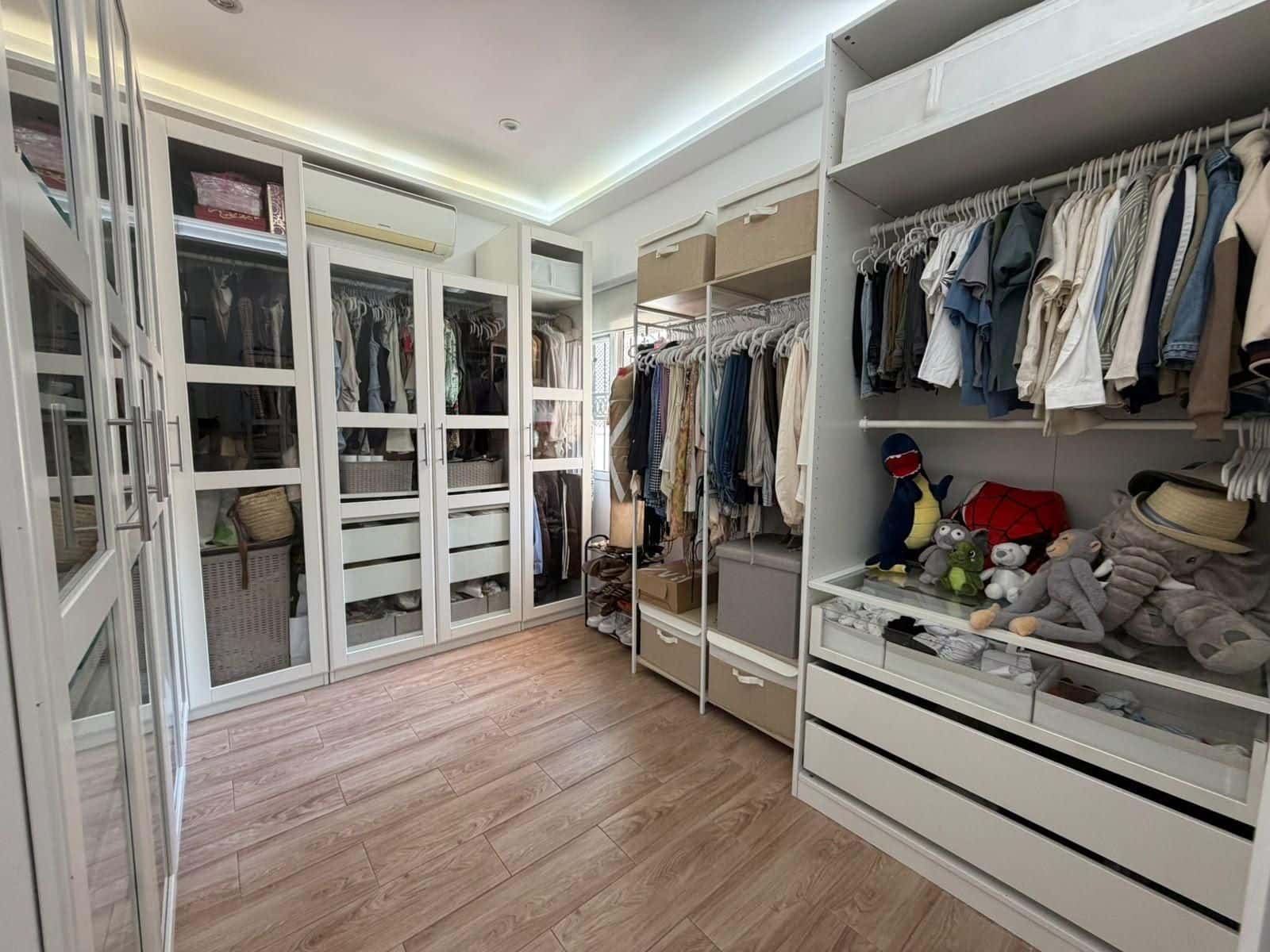 2 soveværelse Villa til salg i Torrevieja - € 339.333 (Ref: 10090852)